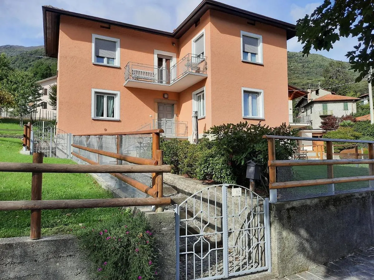 Holiday home Azalea Di Gigliola Ziello - 