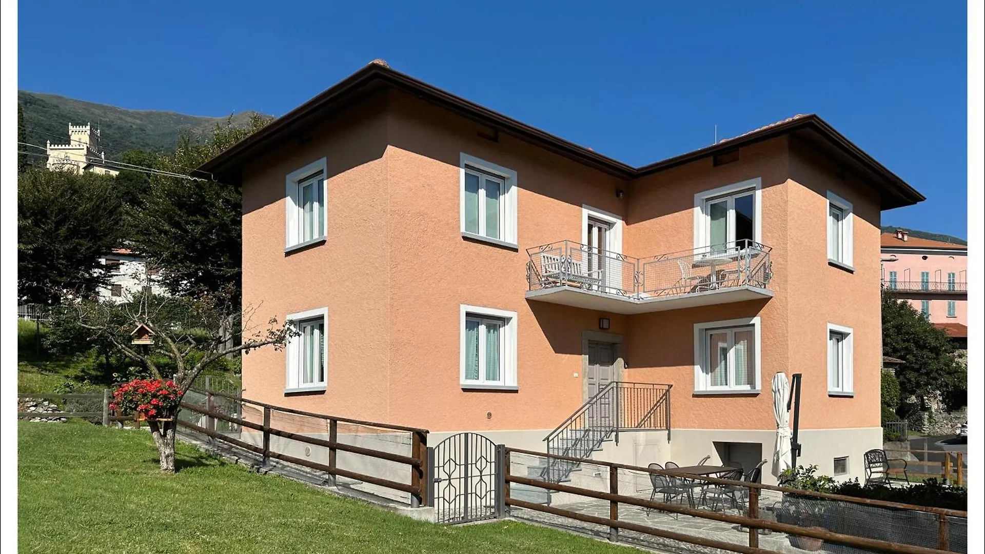 Casa Azalea, Vista Lago E Giardino Cremia İtalya