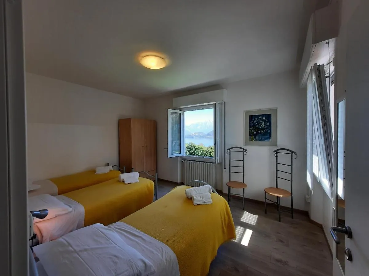 Vila Azalea Di Gigliola Ziello - 