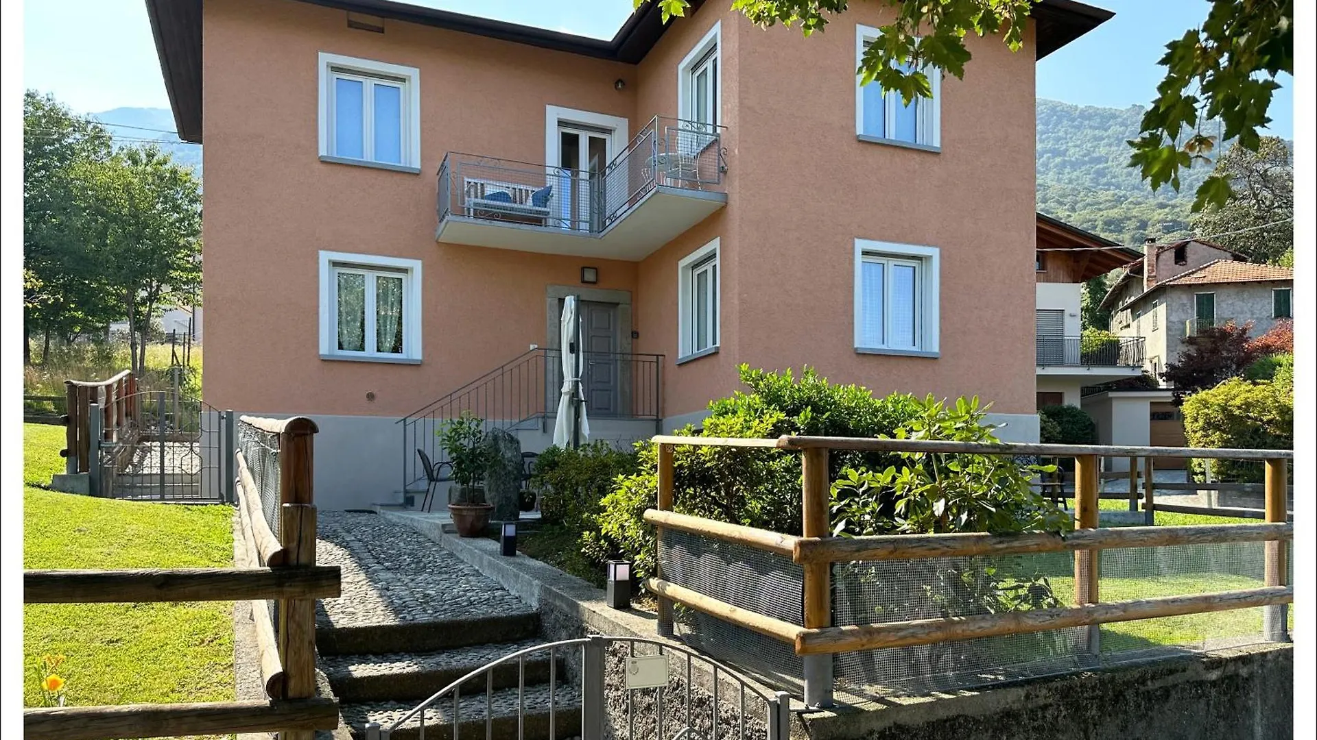 Casa Azalea, Vista Lago E Giardino Cremia
